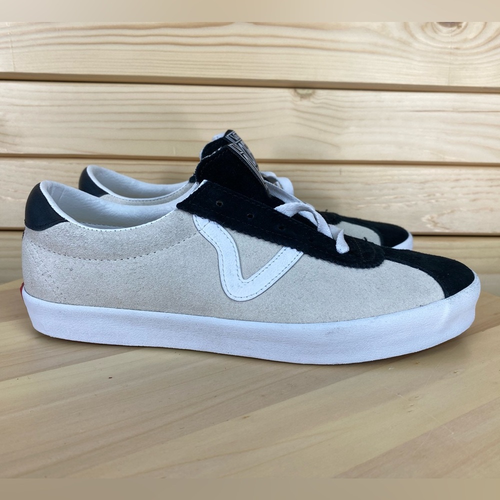 Vans 7.5 US Unisex Off The Wall Casual Leather Sneakers Classic Lace-up Shoes